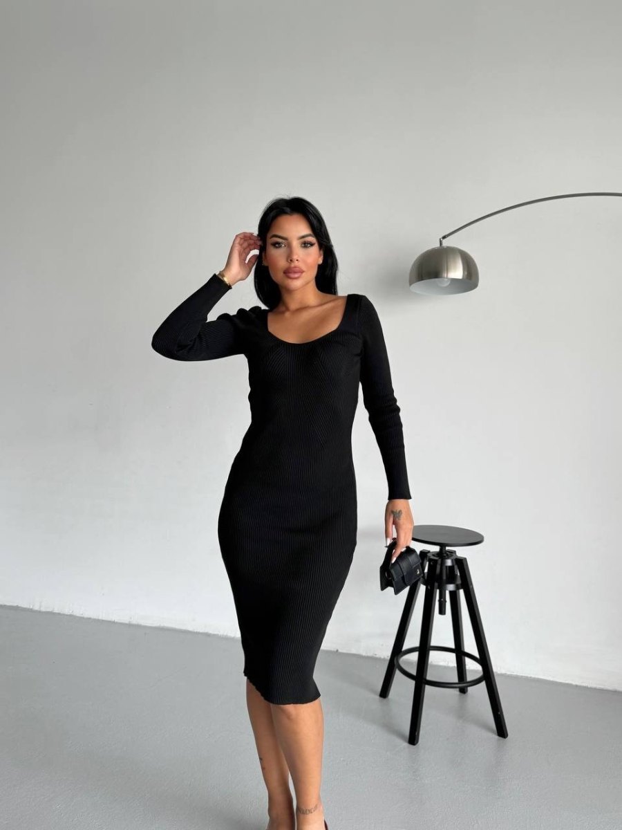Siyah